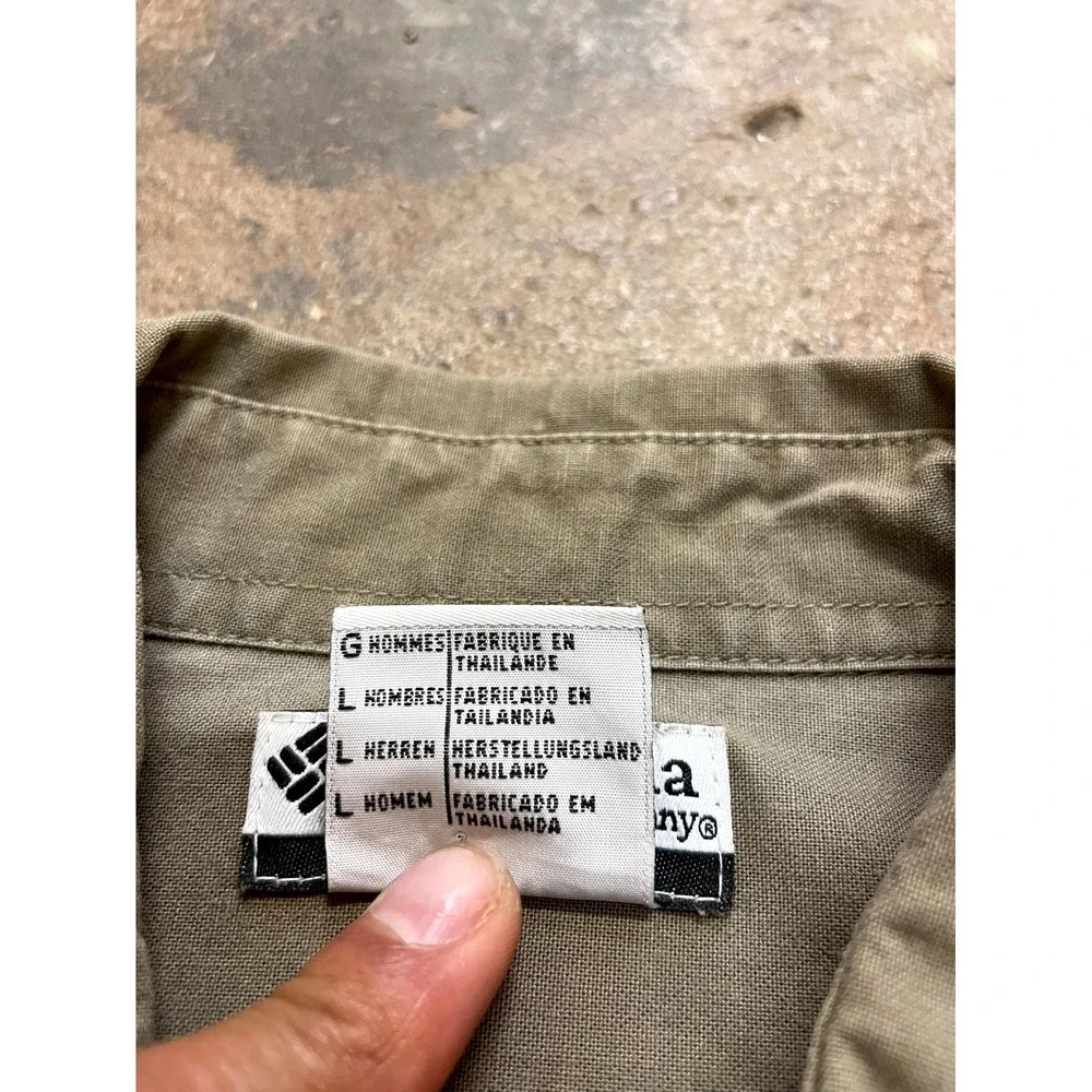 VTG Columbia Sportswear‎ Shirt Mens L Tan Camo Quilted Patch Shoulder Button Up